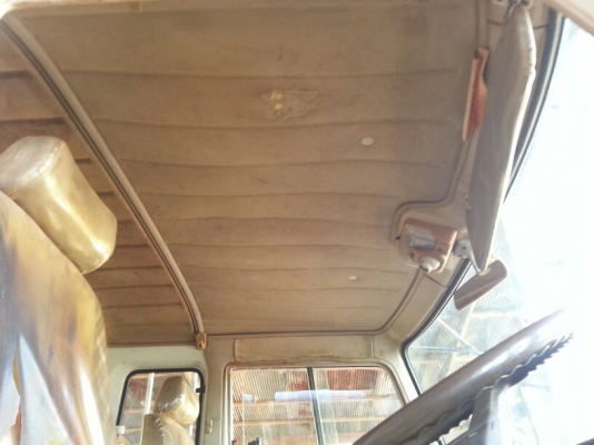 รถฮีโน่ 10 ล้อ ท้ายลาด  KT725  168 แรงม้า.   สนใจติดต่อ  081 - 6079515