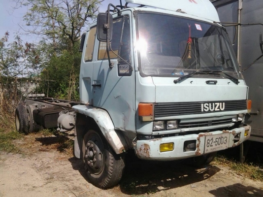 ขาย รถบรรทุก 6 ล้อ ISUZU 175 แรง