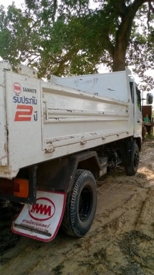 ขาย 6 ล้อดั้ม HINO FC9J ปี 56 เครื่องเดิม 145 แรง คัสซีสวยตลอดเส้น วิ่งน้อย แอร์เย็น เก๋งสวยบาง ทะเบียนพร้อมครับ ขาย 6 ล้อดั้ม HINO FC9J ปี 56 เครื่องเดิม 145 แรง คัสซีสวยตลอดเส้น วิ่งน้อย แอร์เย็น เก๋งสวยบาง ทะเบียนพร้อมครับ