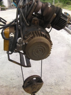 ลอกไฟฟ้า ฮิตาชิขนาด 2 ตัน ขายตามสภาพเก่านอก ราคา 29,000บาท