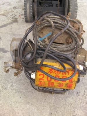 ลอกไฟฟ้า ฮิตาชิขนาด 2 ตัน ขายตามสภาพเก่านอก ราคา 29,000บาท ลอกไฟฟ้า ฮิตาชิขนาด 2 ตัน ขายตามสภาพเก่านอก ราคา 29,000บาท