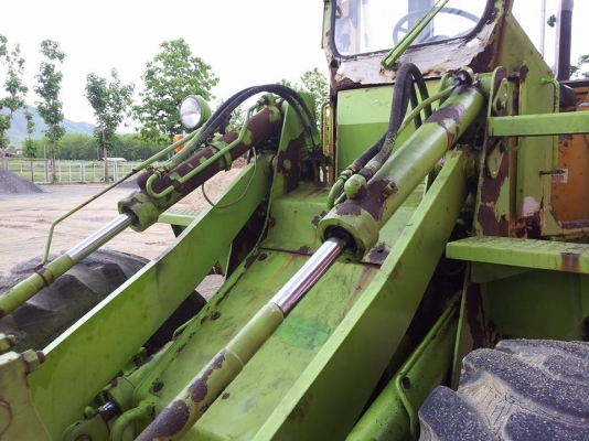 ขาย รถตัก CAT 910 40Y ขาย 700000 บาท ตามสภาพครับ ราคาต่อลองได้ครับ ขาย รถตัก CAT 910 40Y ขาย 700000 บาท ตามสภาพครับ ราคาต่อลองได้ครับ