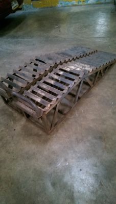 ขายแล้มป์บันไดขึ้นซ่อมรถ