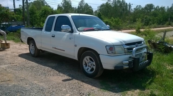 ขาย TOYOTA D4D 2.5 ปี 47 กระจกมือหมุน เครื่องดี คัสซีสวย แอร์เย็น พาวเวอร์ ทะเบียนครบพร้อมโอน