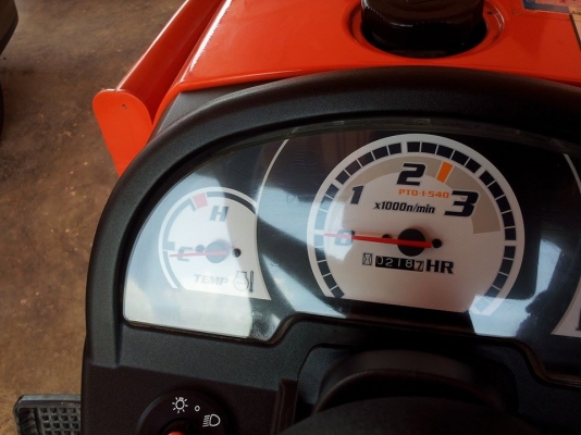 ขายรถไถ kubota B 2420   240000 บาท  โทร.0819667317