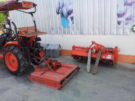 ขายรถไถ kubota B 2420   240000 บาท  โทร.0819667317