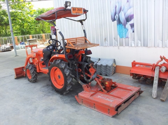 ขายรถไถ kubota B 2420   240000 บาท  โทร.0819667317
