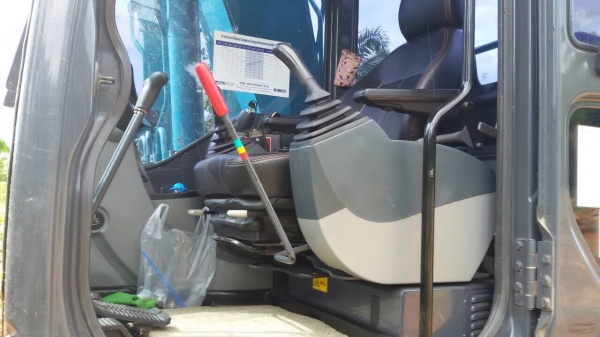 ขาย Kobelco 140-8 supper. X. ใช้งาน. 4900 ชั่วโมง