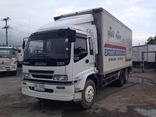 10ล้อเพลาเดียวISUZU FVM/230HP 10ล้อเพลาเดียวISUZU FVM/230HP