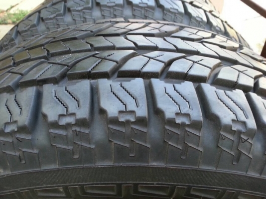 ยาง All Yokohama 265 65 17 ปี14 ดอกเยอะ เนื้อนิ่ม ยางสดมาก