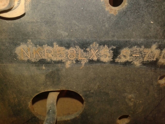 ขาย 6 ล้อ NKR 110 ปี 41 คัสซีสวยตลอดเส้น แอร์เย็น เครื่องดีมาก ทะเบียนพร้อมโอน ขาย 6 ล้อ NKR 110 ปี 41 คัสซีสวยตลอดเส้น แอร์เย็น เครื่องดีมาก ทะเบียนพร้อมโอน