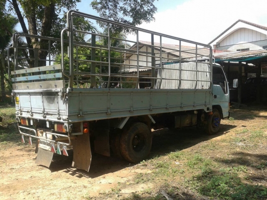 ขาย 6 ล้อ NKR 110 ปี 41 คัสซีสวยตลอดเส้น แอร์เย็น เครื่องดีมาก ทะเบียนพร้อมโอน ขาย 6 ล้อ NKR 110 ปี 41 คัสซีสวยตลอดเส้น แอร์เย็น เครื่องดีมาก ทะเบียนพร้อมโอน