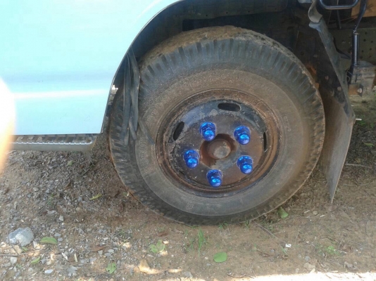 ขาย 6 ล้อ NKR 110 ปี 41 คัสซีสวยตลอดเส้น แอร์เย็น เครื่องดีมาก ทะเบียนพร้อมโอน ขาย 6 ล้อ NKR 110 ปี 41 คัสซีสวยตลอดเส้น แอร์เย็น เครื่องดีมาก ทะเบียนพร้อมโอน