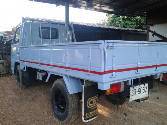 ขาย isuzu nkr 88 แรง รถออกห้าง