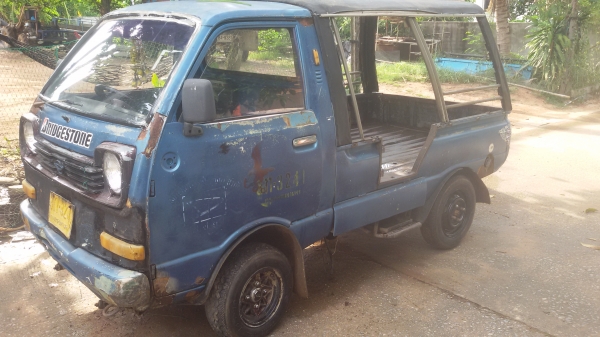 ขายรถกะป้อน้อย