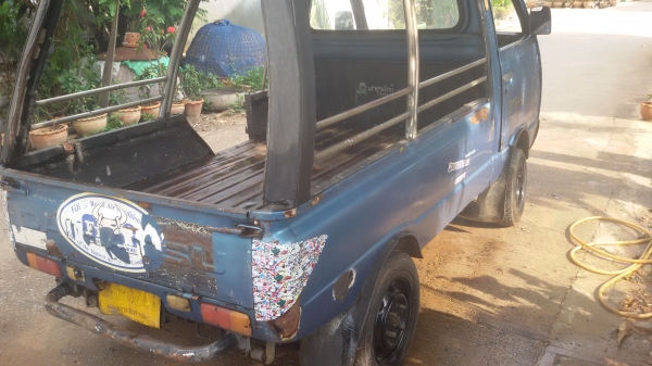 ขายรถกะป้อน้อย