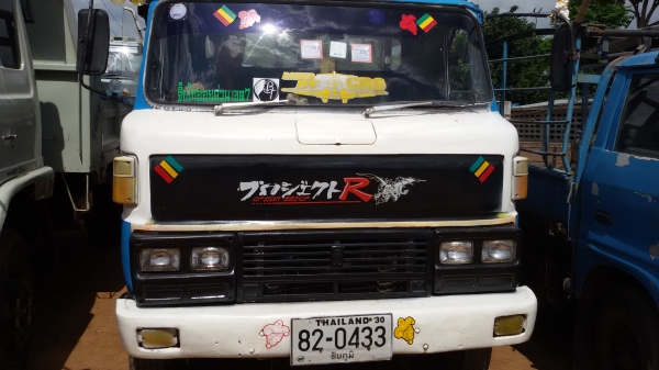 ขายรถ 6 ล้อ km310 เครื่อง 6 สูบ 90 แรง