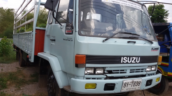 ขายรถ 6 ล้อร๊อกกี่ช่วงยาว 7.6 m เครื่อง 6 bd 1  145 แรง