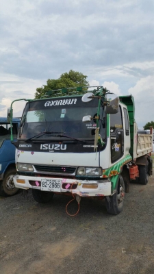 ขายรถดั้ม 6 ล้อ ISUZU DEGA 195 แรงสวยๆเครื่องดีคัสซีสวยทะเบียนเต็ม