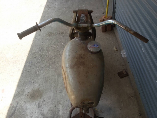 ขายซากรถโบราณเยอรมันเฟรม DKW RT 200 มีรูปครับ