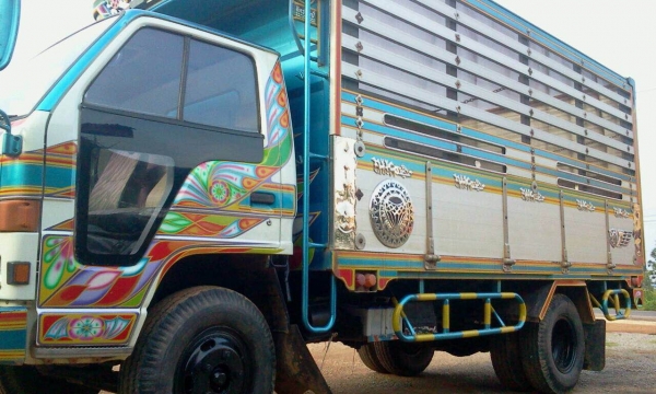 ขายหกล้อ ดั้มเกษตร