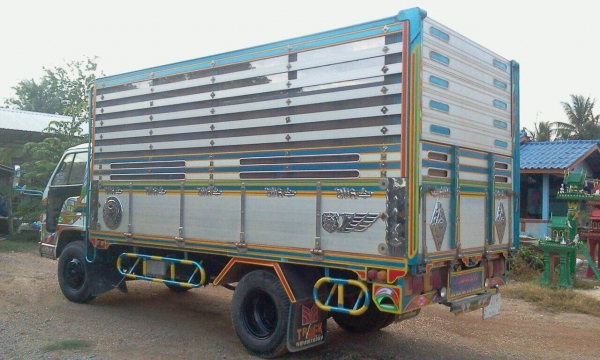 ขายหกล้อ ดั้มเกษตร