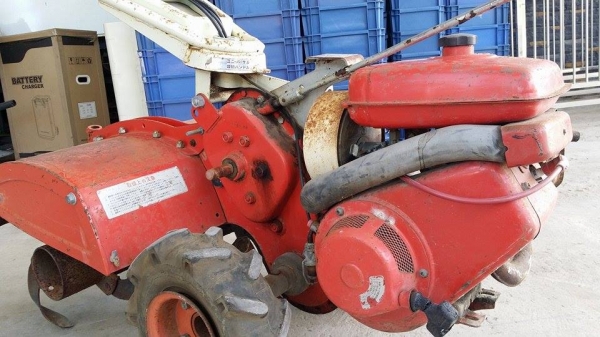 รถไถเดินตาม MITSUBISHI รุ่น MK5  เครื่องยนต์เบนซิน เก่าญี่ปุ่น   เครื่องยนต์ติดง่าย  สภาพสวยพร้อมใช้งาน