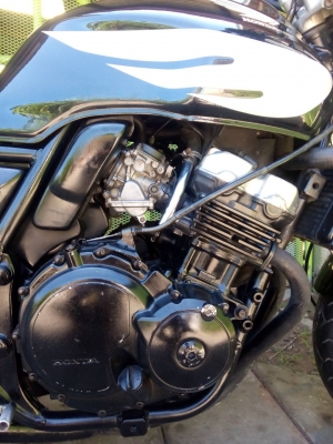 โอ บางนา ขาย cb 400 ปี 93 อินวอย สรรพสามิตร 49,000 บาท