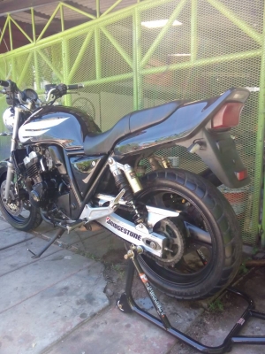 โอ บางนา ขาย cb 400 ปี 93 อินวอย สรรพสามิตร 49,000 บาท