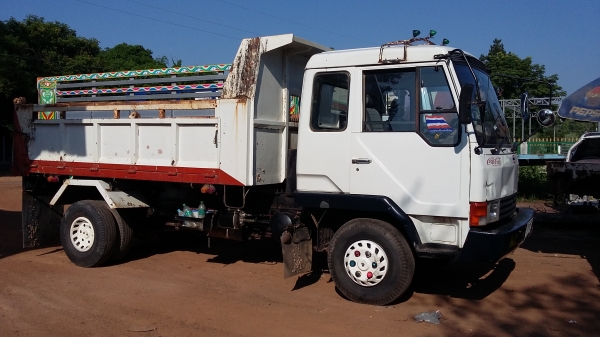 ขายด่วน!! 6 ล้อมิตซูดั้ม