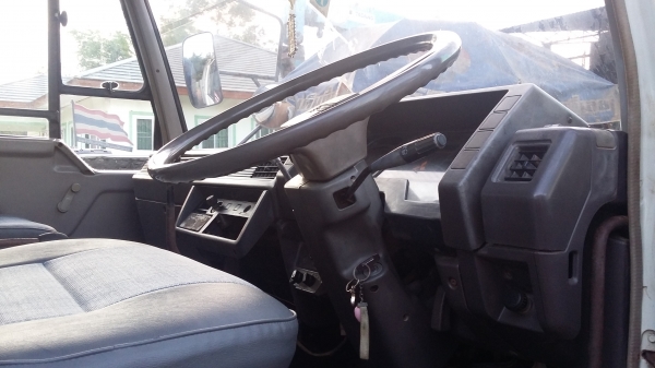 ขายด่วน!! 6 ล้อมิตซูดั้ม