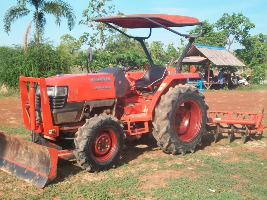 ขายรภไถคูโบต้า L3408 DI มีเล่มทะเบียน