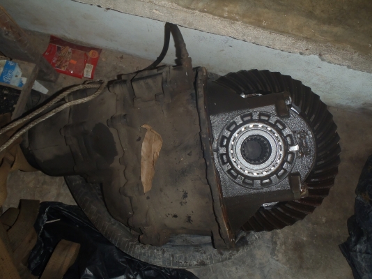 ขายชุดเฟื่องท้ายหน้าหลังพร้อมเพลาข้างเพลากลางและเพลาท่อนหลัง ไอ้หลง 527