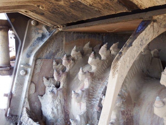 CAT PR-750B ปี1993 กัดกว้าง 3048 mm ลึก 254 mm Engine CAT3412 หากรอของได้ 90 วัน ติดต่อคุยกันได้เลยครับ CAT PR-750B ปี1993 กัดกว้าง 3048 mm ลึก 254 mm Engine CAT3412 หากรอของได้ 90 วัน ติดต่อคุยกันได้เลยครับ