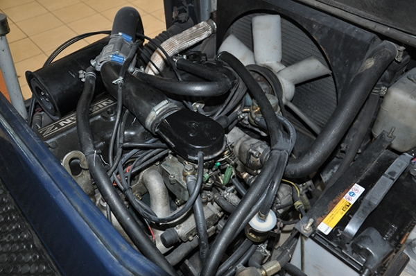 ขายรถโฟล์คลิฟท์มือสอง KOMATSU รุ่น FG25H-11 ราคา 285,000 บาท นำเข้าจากประเทศญี่ปุ่น 100\% ไม่เคยใช้งานในประเทศไทย