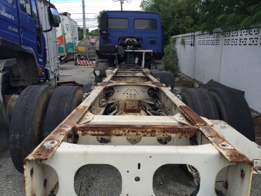 ขายซากรถ10ล้อ วอล์วโว่ ตามสภาพครับราคาถูก081-9441107