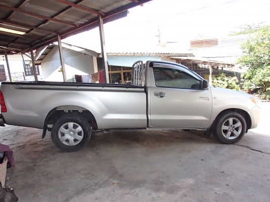 ขายกระบะวีโก้บรรทุกตอนเดียวสวยน่าไช้ไม่แพง สำหร้บท่านที่ต้องการประหยัด ราคาคุยกันได้เท่าไหร่ว่ามาครับ