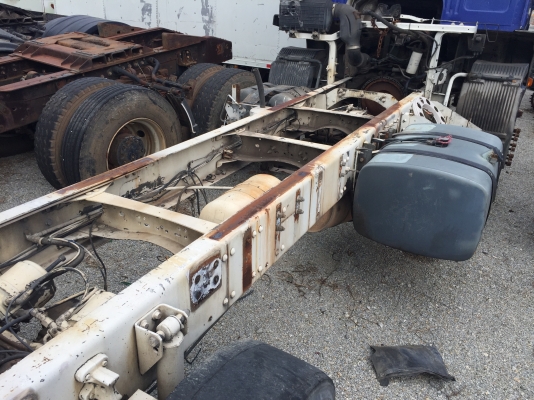 ขายซากรถ10ล้อ วอล์วโว่ ตามสภาพครับราคาถูก081-9441107