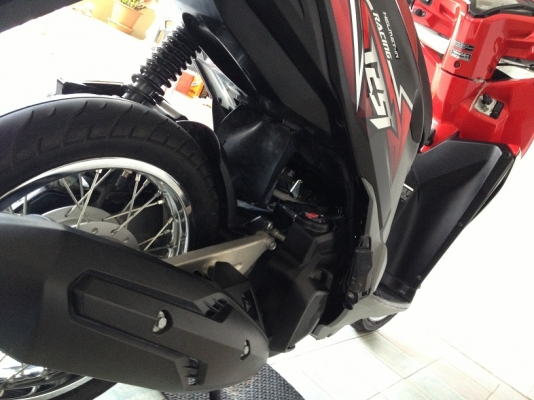 Click125i ตัวรองTop รุ่นRacing วิ่ง8000 ปี56 (ของแถม 4 รายการ)