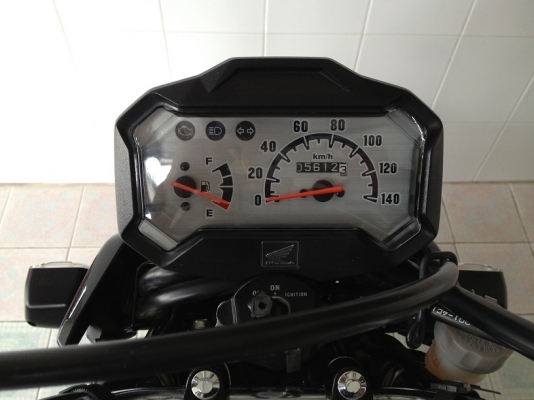 Zoomer-x ตัวTOP วิ่ง5000 ปี57 (ของแถม 4 รายการ) Zoomer-x ตัวTOP วิ่ง5000 ปี57 (ของแถม 4 รายการ)