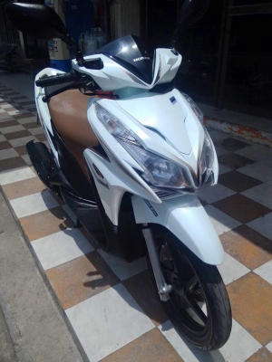 ตัวท๊อป Click 125 i ปี 2556 รุ่น idling stop สวยนางฟ้าชัดๆ งดงามสะดุดตาฝุดๆ