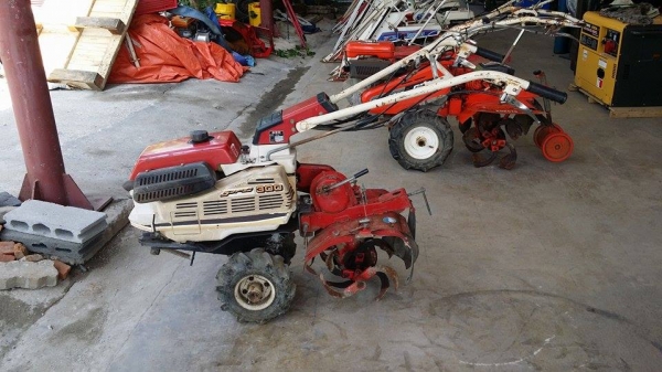 รถพรวนดิน  ISEKI  300 เก่าญี่ปุ่น  ขนาด 3 แรง  เครื่องยนต์ติดง่าย  สภาพสวย พร้อมใช้งาน