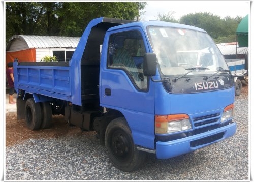 ขาย รถบรรทุก 6 ล้อดั๊มพ์ ยี่ห้อ ISUZU NKR 110 แรงม้า ปี 39 กระบะยาว 4 เมตร
