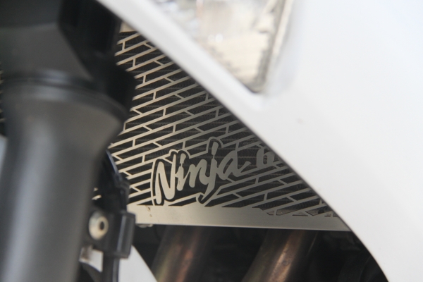 ขออนุญาติขาย Ninja650 2013