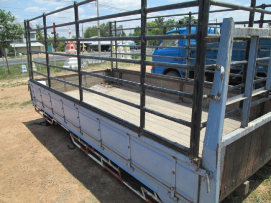 ขายกระรถหกล้อisuzu120  ขนาด/ 2.10*4.20 สภาพสวย