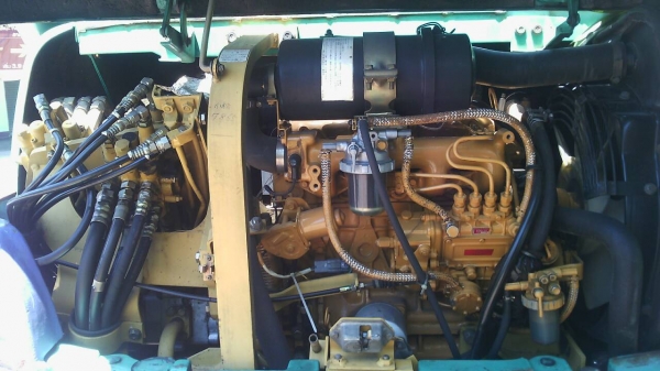 ขายด่วน KOMATSU PC40-7  เก่าญี่ปุ่น  สภาพสวย   พร้อมใช้  สนใจโทร  089-3818694  ดวงนภา