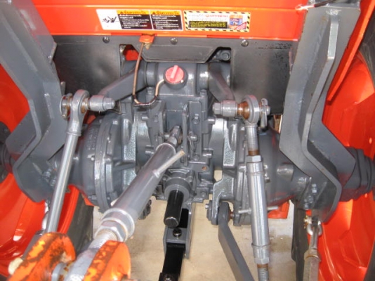 ขายรถไถคูโบต้า L4708 พร้อมอุปกรณ์พ่วง 2 อย่าง ขายรถไถคูโบต้า L4708 พร้อมอุปกรณ์พ่วง 2 อย่าง