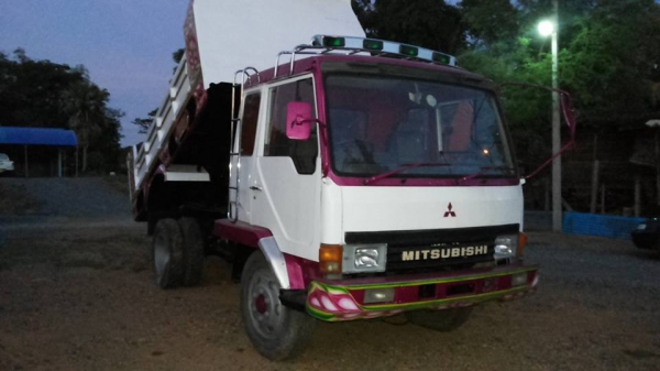 **600,000 บ.ต่อรอง/// 6ล้อดั้ม6ตัน FUSO FK415F-160HP **ขาย MITSUBISHI FUSO-160HP 6ล้อดั้มใหญ่ ดั้มต่อใหม่ สวยๆ MITSUBISHI FK415F 6D14-160HP 6ล้อฟูโซ่ดั้ม ห้างแท้ เครื่องเดิม เกียร์เดิม เช็ค/ฟิต ใหม่ แน่นๆ แรงดี แห้ง ไม่เยิ้ม เกียร์ดี เข้าง่าย ไม่มีหอน ช่ว **600,000 บ.ต่อรอง/// 6ล้อดั้ม6ตัน FUSO FK415F-160HP **ขาย MITSUBISHI FUSO-160HP 6ล้อดั้มใหญ่ ดั้มต่อใหม่ สวยๆ MITSUBISHI FK415F 6D14-160HP 6ล้อฟูโซ่ดั้ม ห้างแท้ เครื่องเดิม เกียร์เดิม เช็ค/ฟิต ใหม่ แน่นๆ แรงดี แห้ง ไม่เยิ้ม เกียร์ดี เข้าง่าย ไม่มีหอน ช่ว