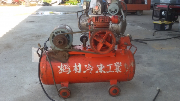 ขายปั๊มลมขนาดเล็กญี่ปุ่นไฟ2สาย ขายปั๊มลมขนาดเล็กญี่ปุ่นไฟ2สาย