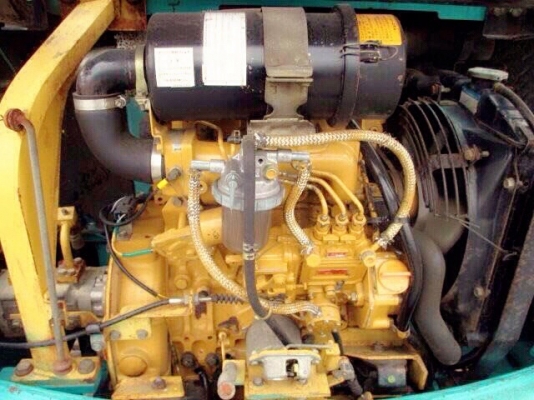 ขายรถขุด KOMATSU. PC 20-7. เครื่องแน่น ปั๊มแรง แทรคเหล็ก. การใช้งานคล่องตัว ราคา 270,000 ฿